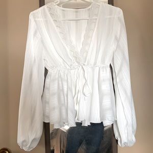 Blouse - white.
